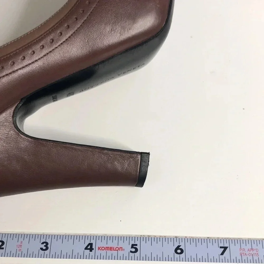 BOTTEGA VENETA BROWN Leather Heels - Picture 8 of 8